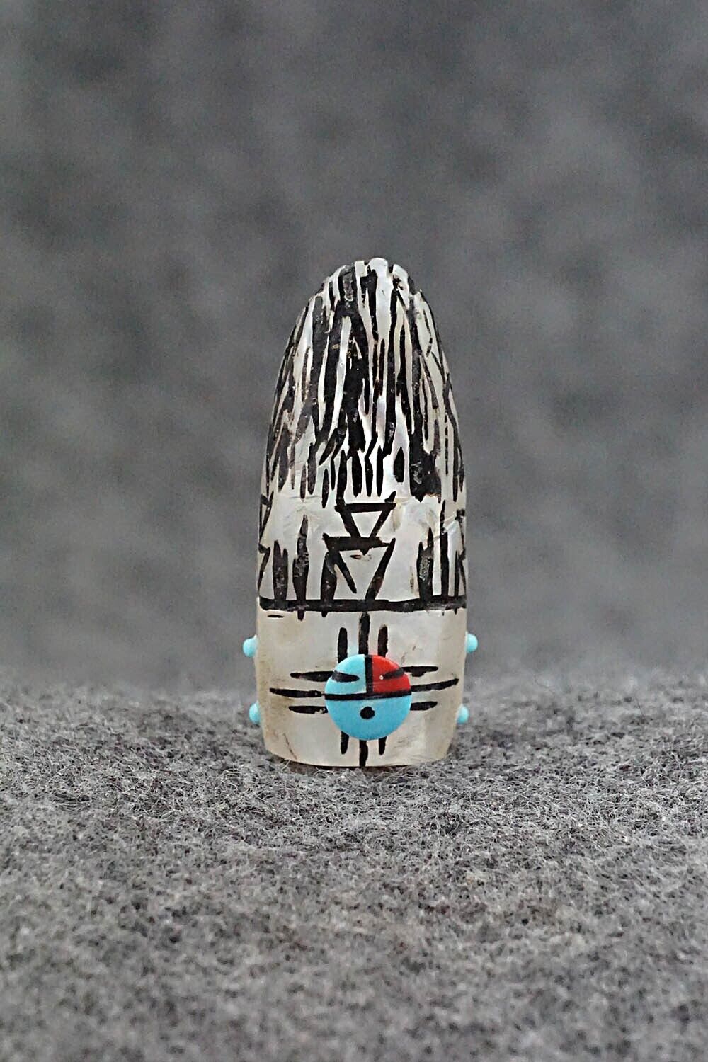 Corn Maiden Zuni Fetish Carving - Jared Amesoli