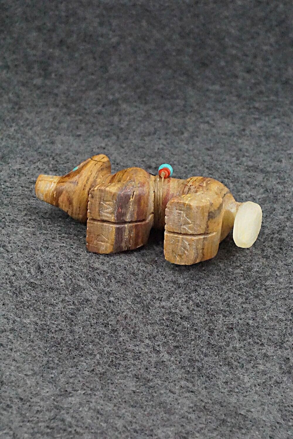 Wolf Zuni Fetish Carving - Douglas Martza