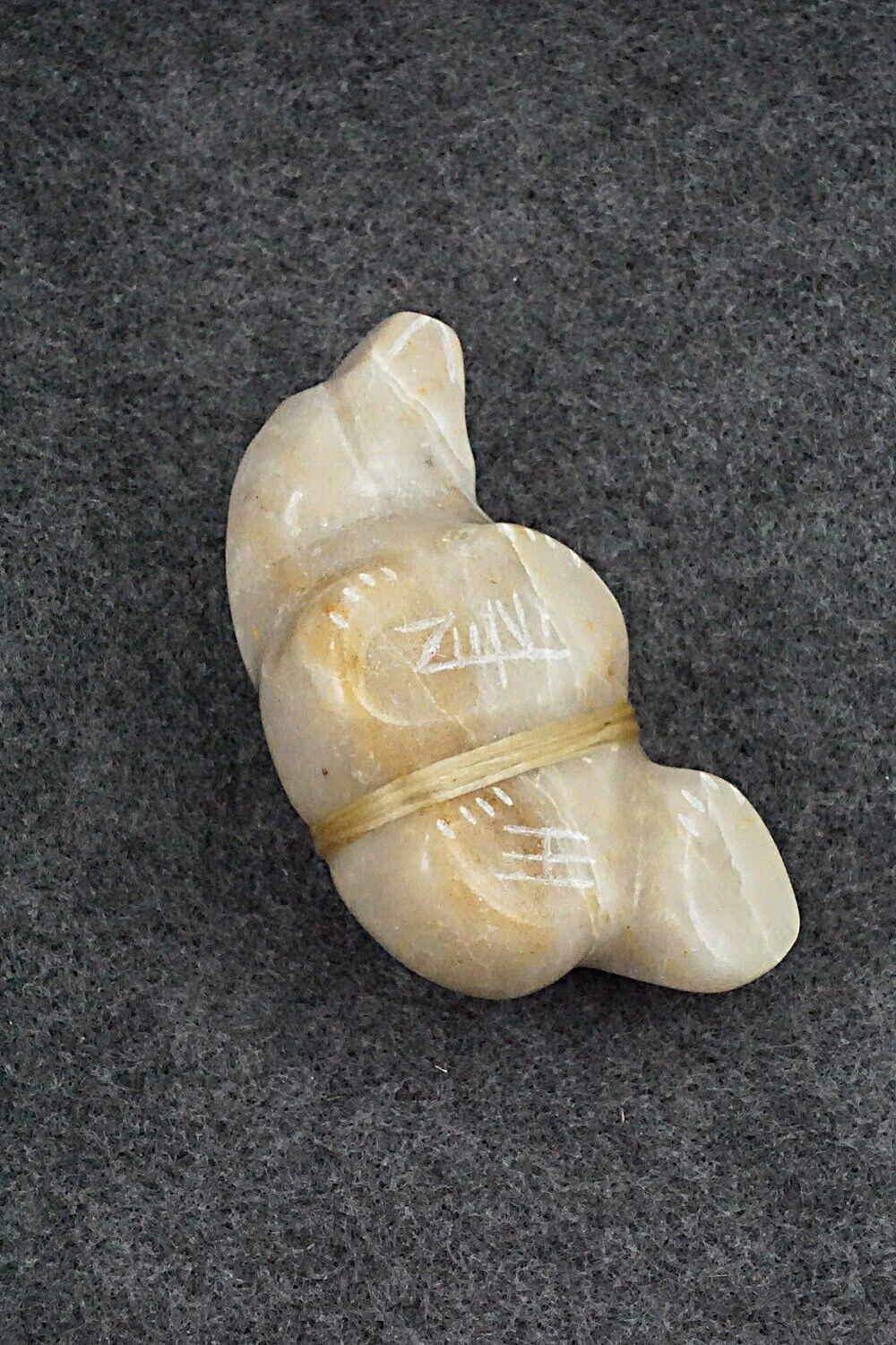 Bear Zuni Fetish Carving - Herbert Halate