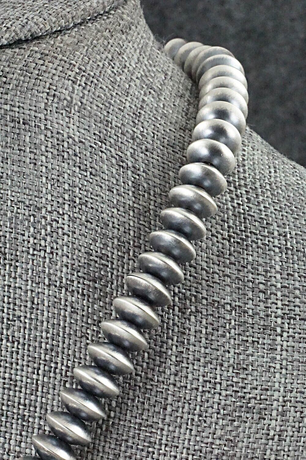 Sterling Silver Navajo Pearl Necklace 14" - Bryannen Halwood