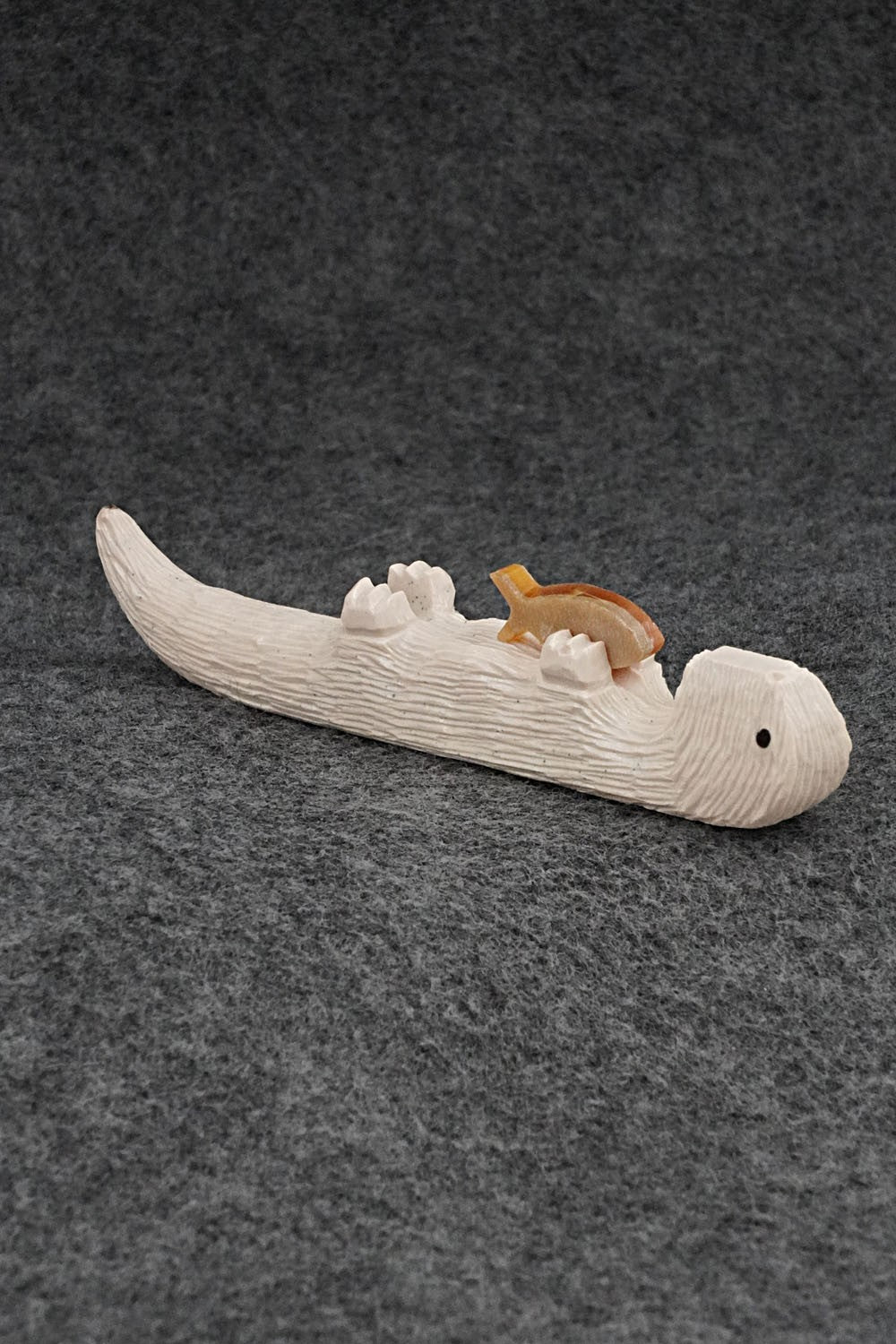 Otter Zuni Fetish Carving - Jesus Espino