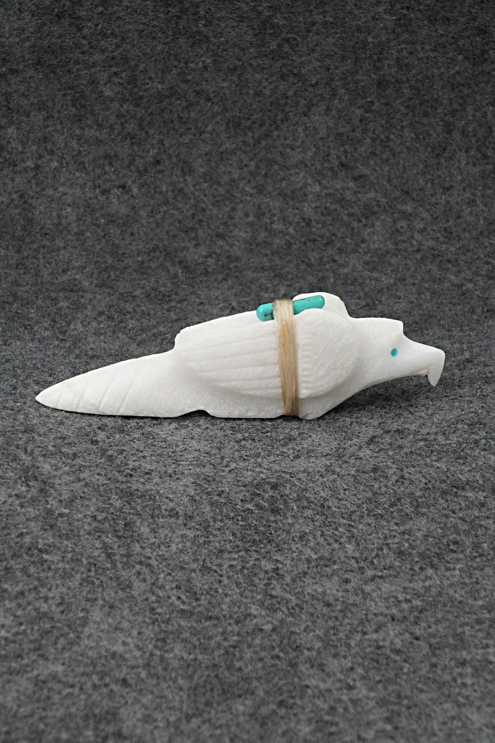 Eagle Zuni Fetish Carving - Herb Halate