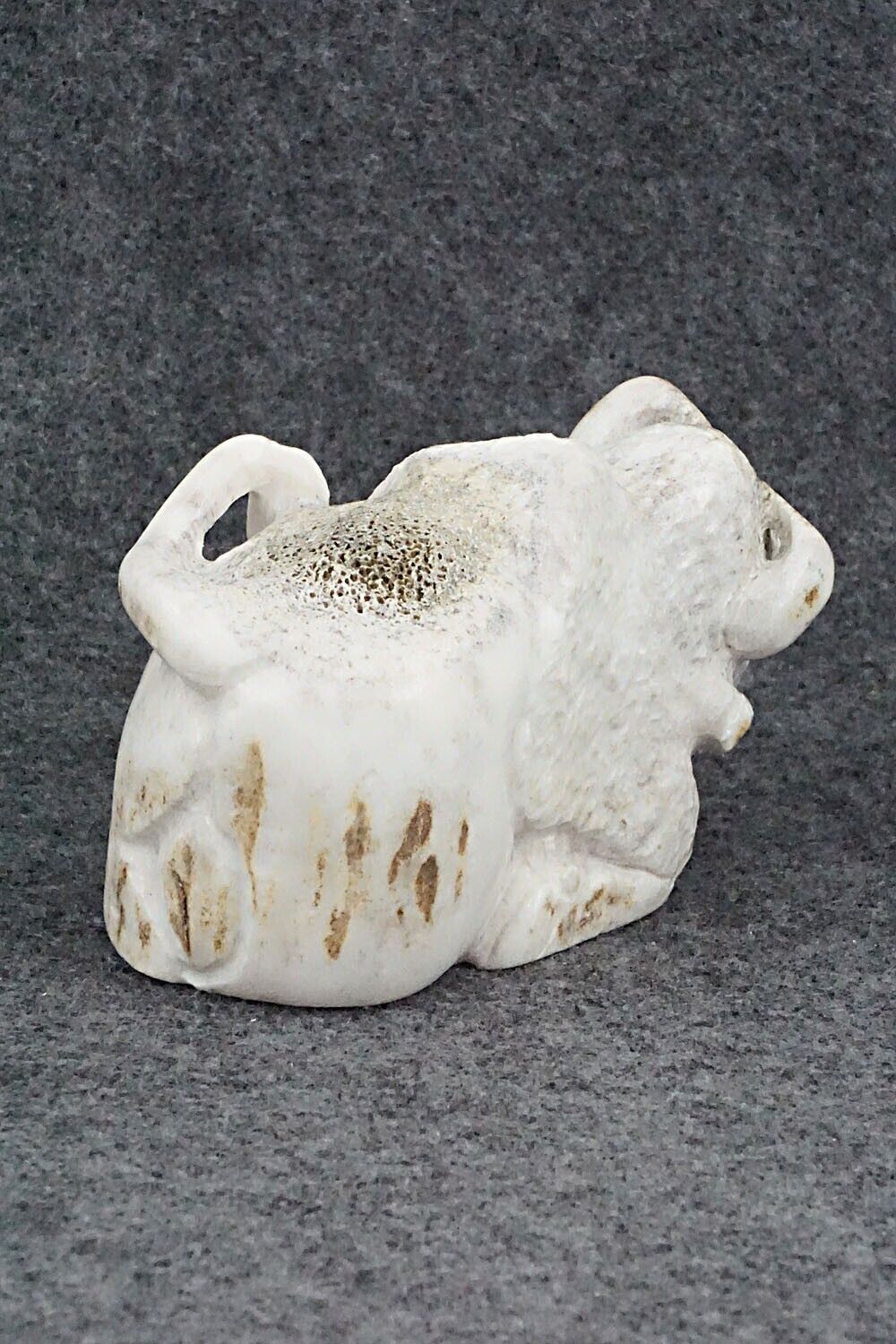 Buffalo Zuni Fetish Carving - Maxx Laate