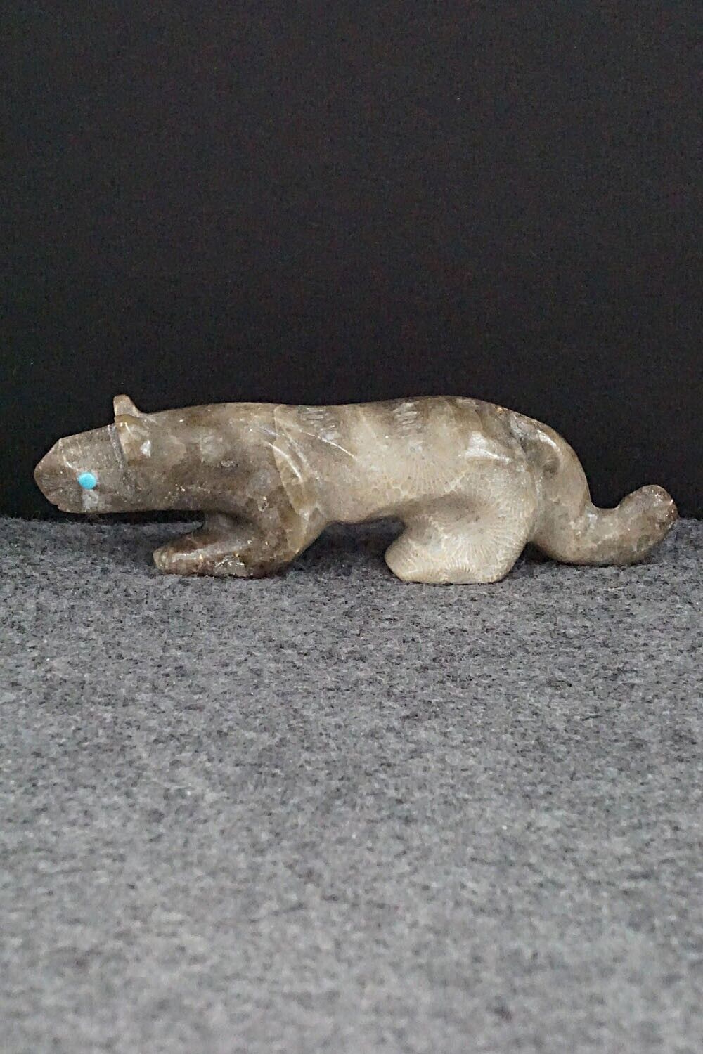 Mountain Lion Zuni Fetish Carving - Ronnie Lunasee