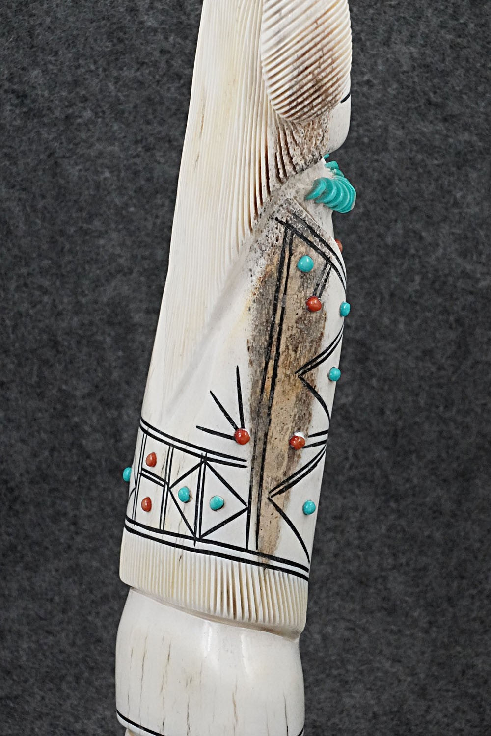 Corn Maiden Zuni Fetish Carving - Claudia Peina