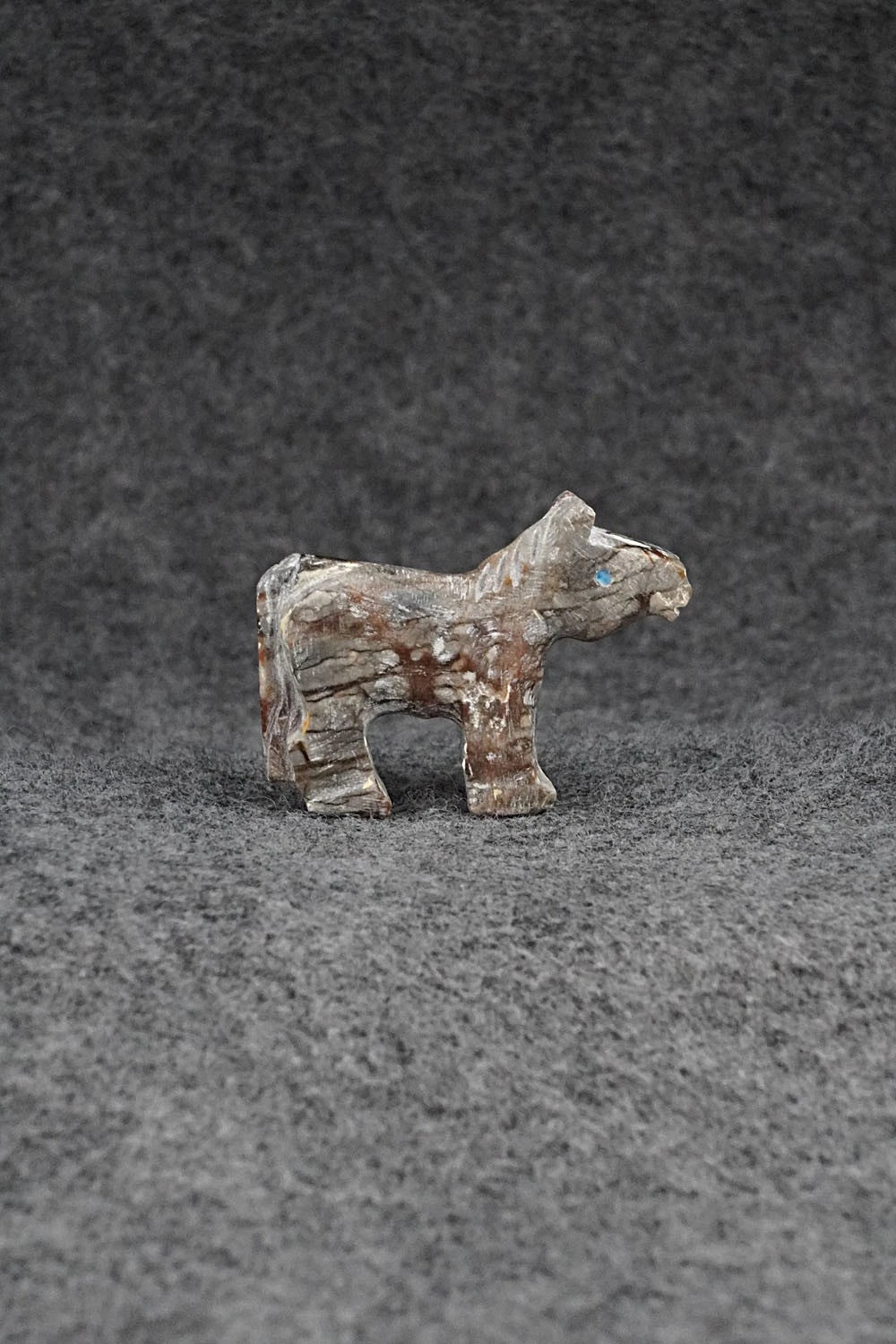 Horse Zuni Fetish Carving - Carol Martin