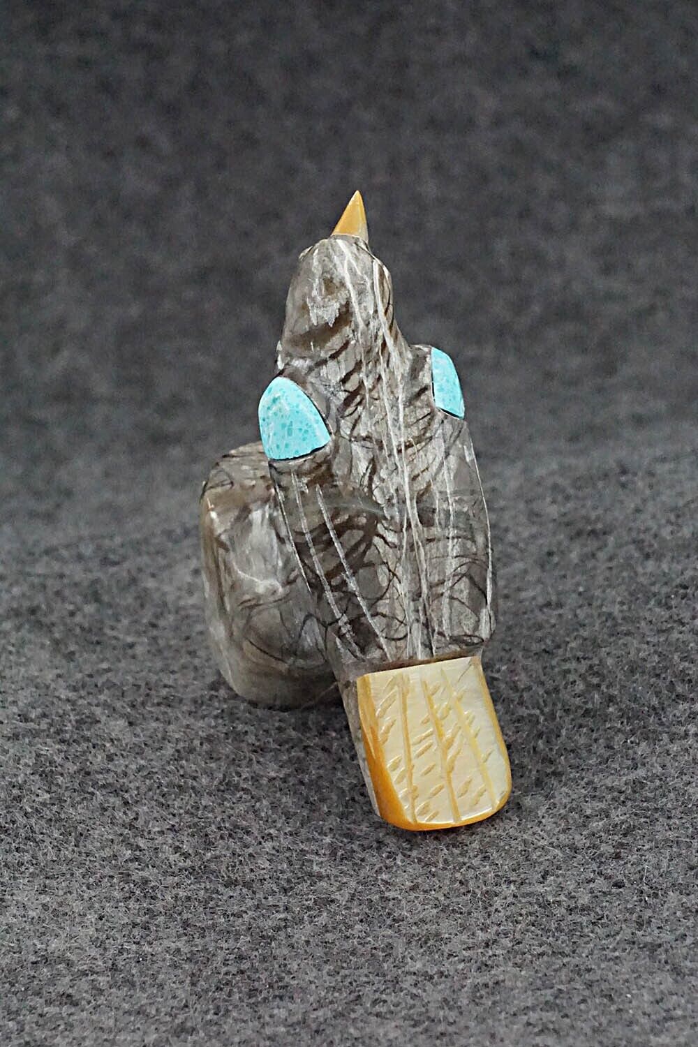 Eagle Zuni Fetish Carving - Freddie Leekya