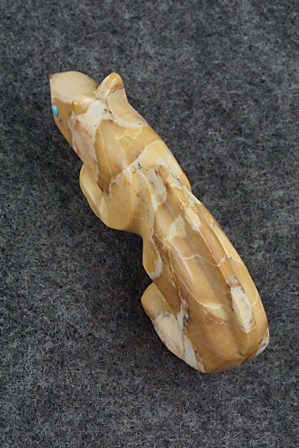 Mountain Lion Zuni Fetish Carving - Ronnie Lunasee