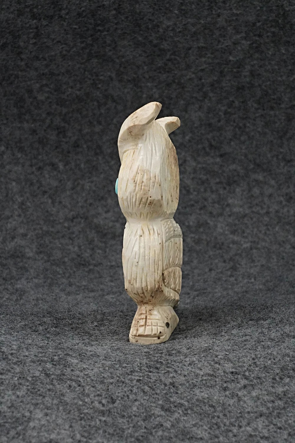 Owl Zuni Fetish Carving - Danette Laate