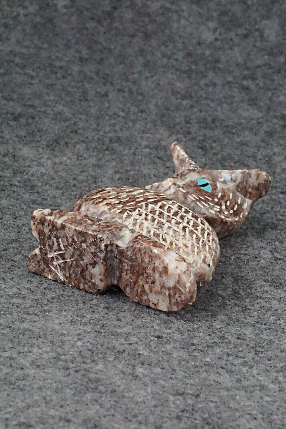 Owl Zuni Fetish Carving - Andres Lementino
