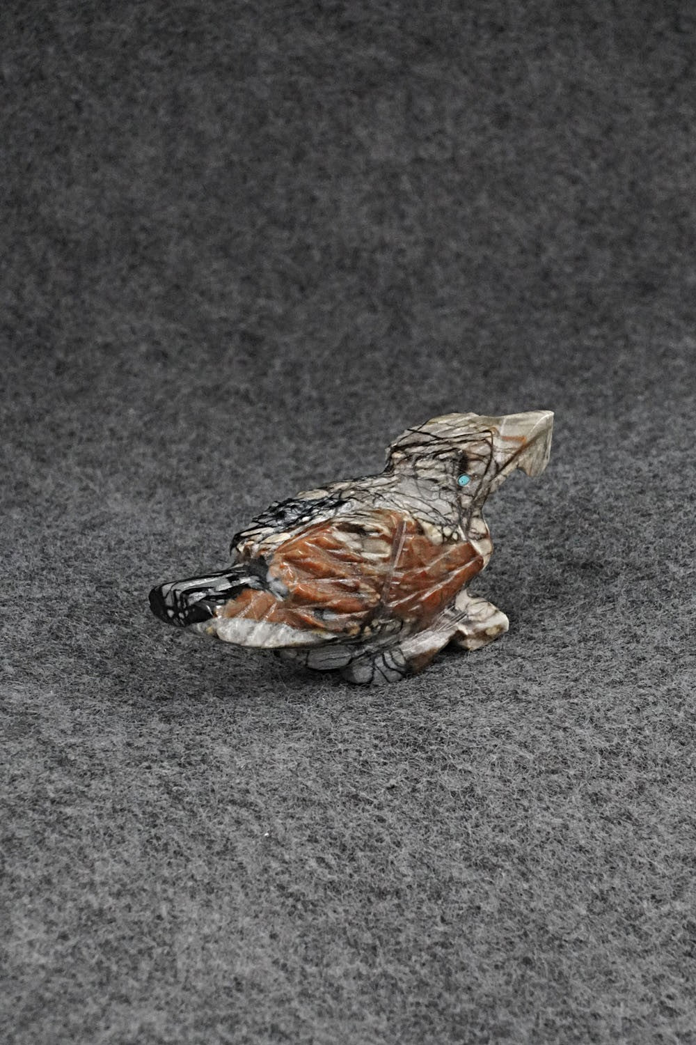 Eagle Zuni Fetish Carving - Tony Mackel