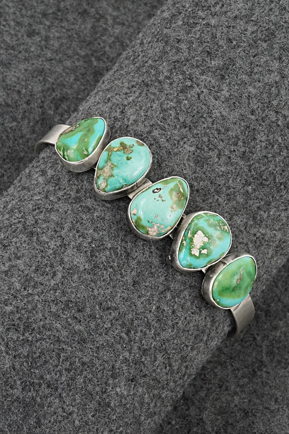 Turquoise & Sterling Silver Bracelet - Verley Betone