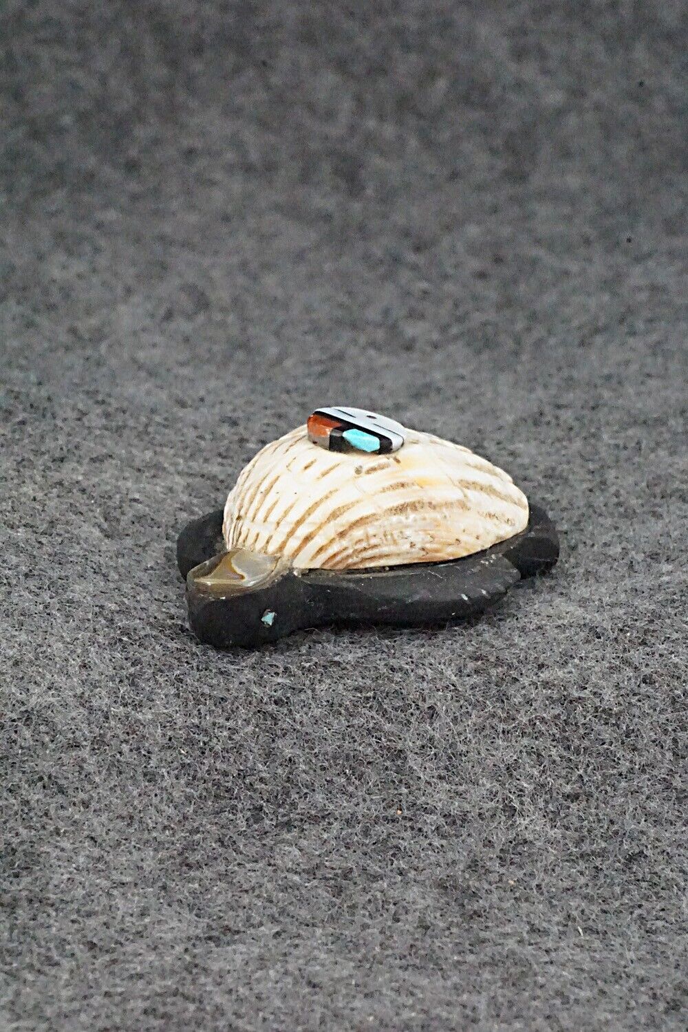 Turtle Zuni Fetish Carving - Darrin Boone