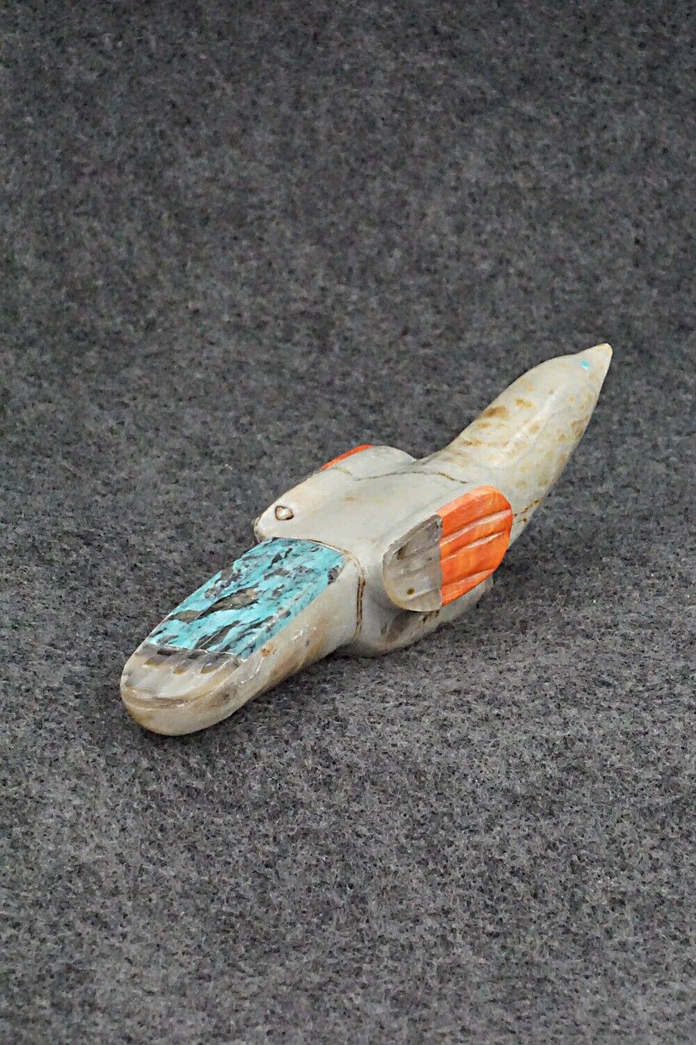 Bird Zuni Fetish Carving - Delvin Leekya