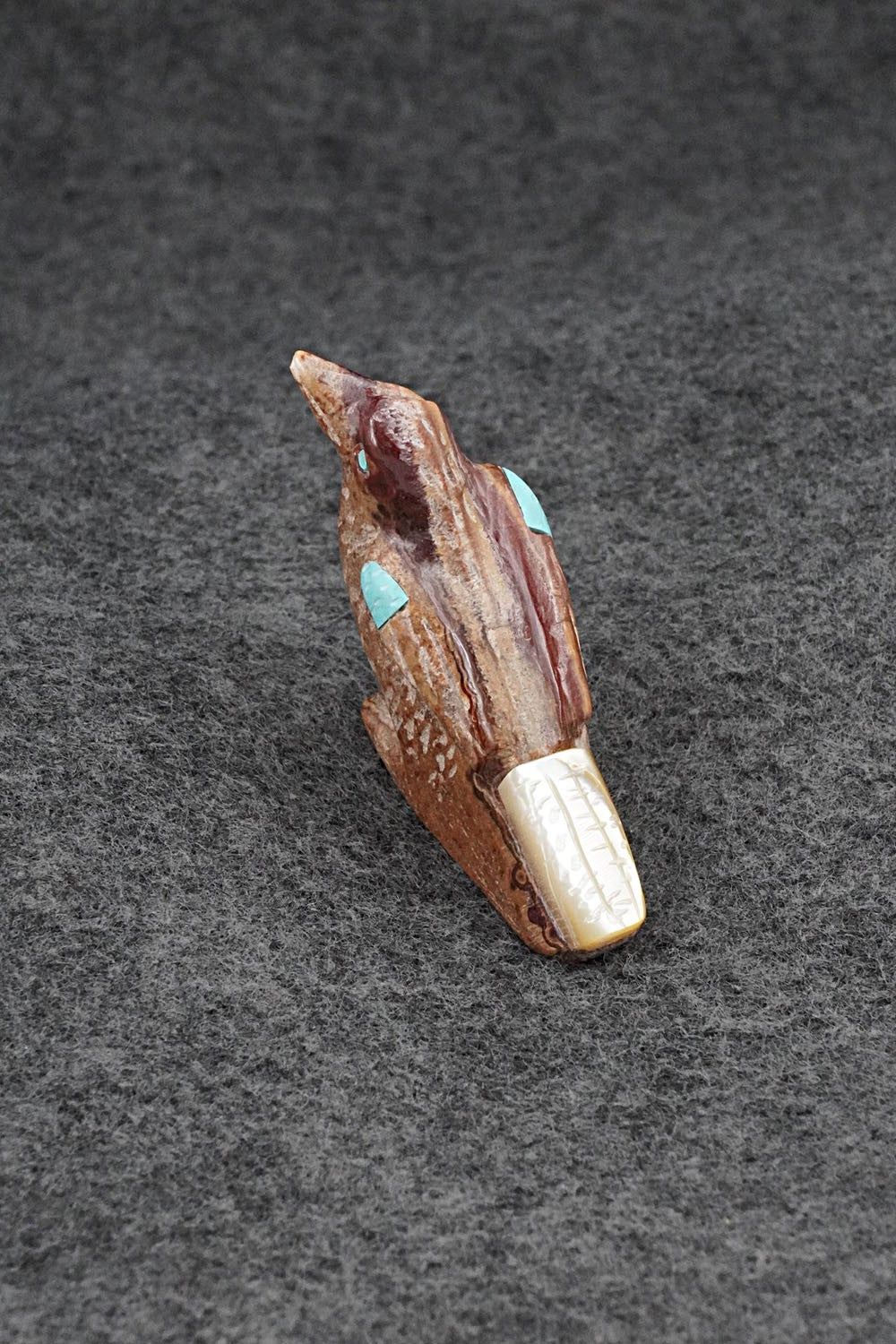 Bird Zuni Fetish Carving - Freddie Leekya