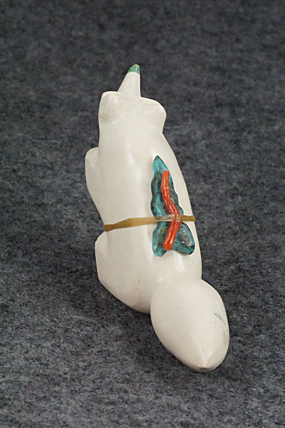 Wolf Zuni Fetish Carving - Enrike Leekya