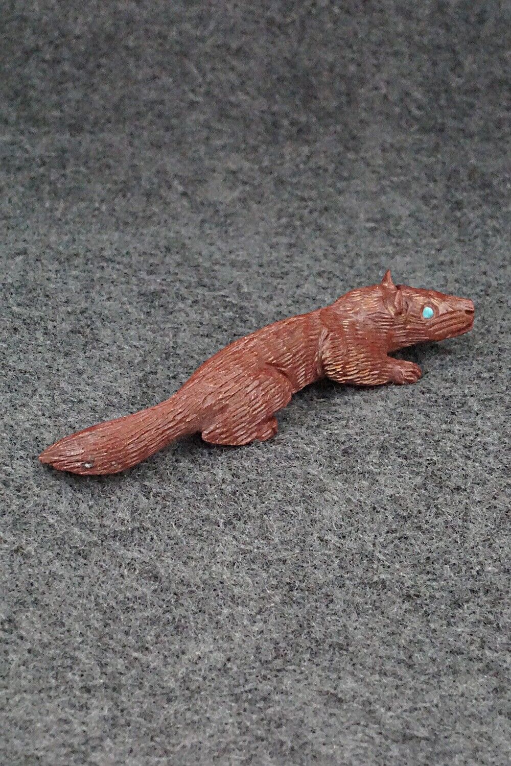 Wolf Zuni Fetish Carving - Lance Cheama