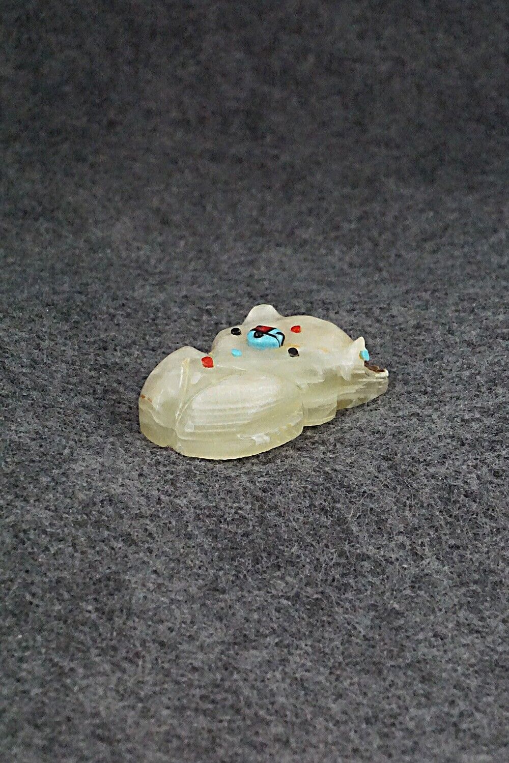 Frog Zuni Fetish Carving - Danette Laate