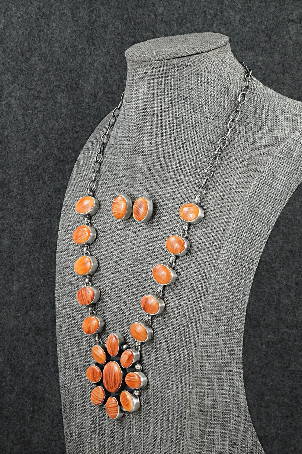 Spiny Oyster & Sterling Silver Necklace Set - Darrin Livingston