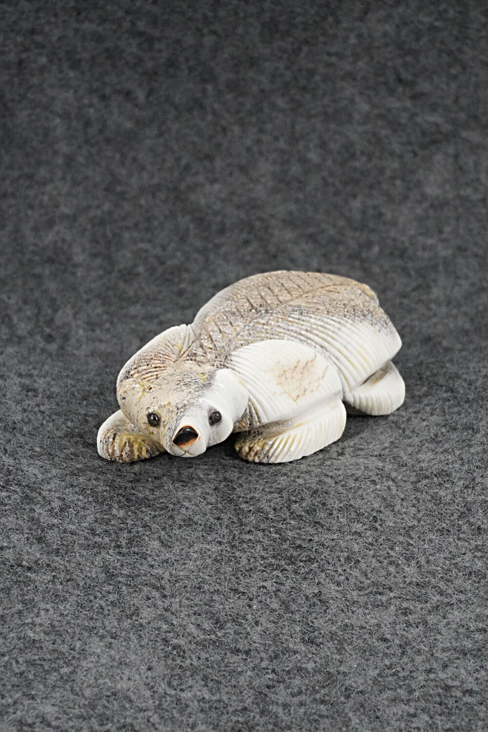 Badger Zuni Fetish Carving - Claudia Peina