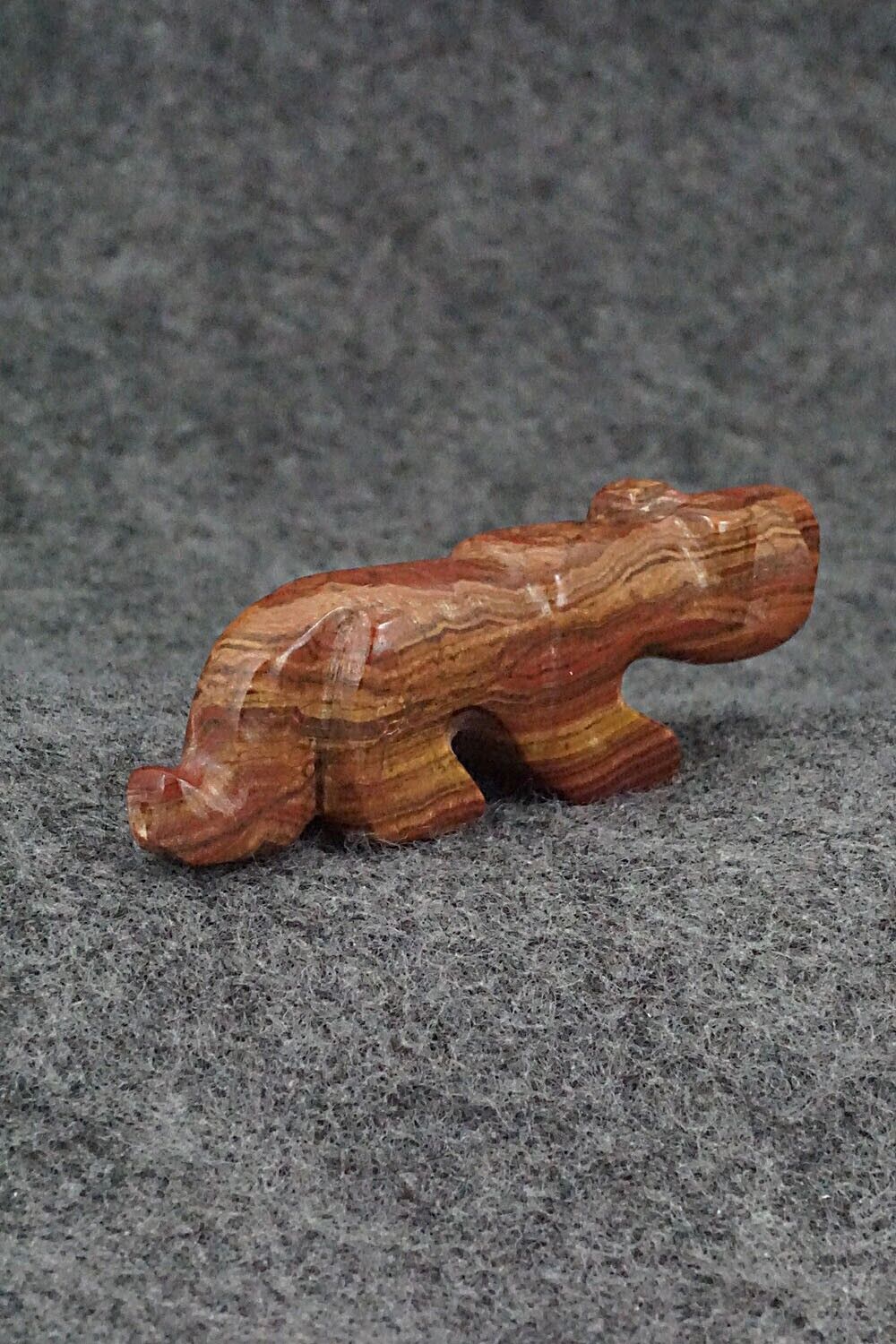 Mountain Lion Zuni Fetish Carving - Reynold Lunasee