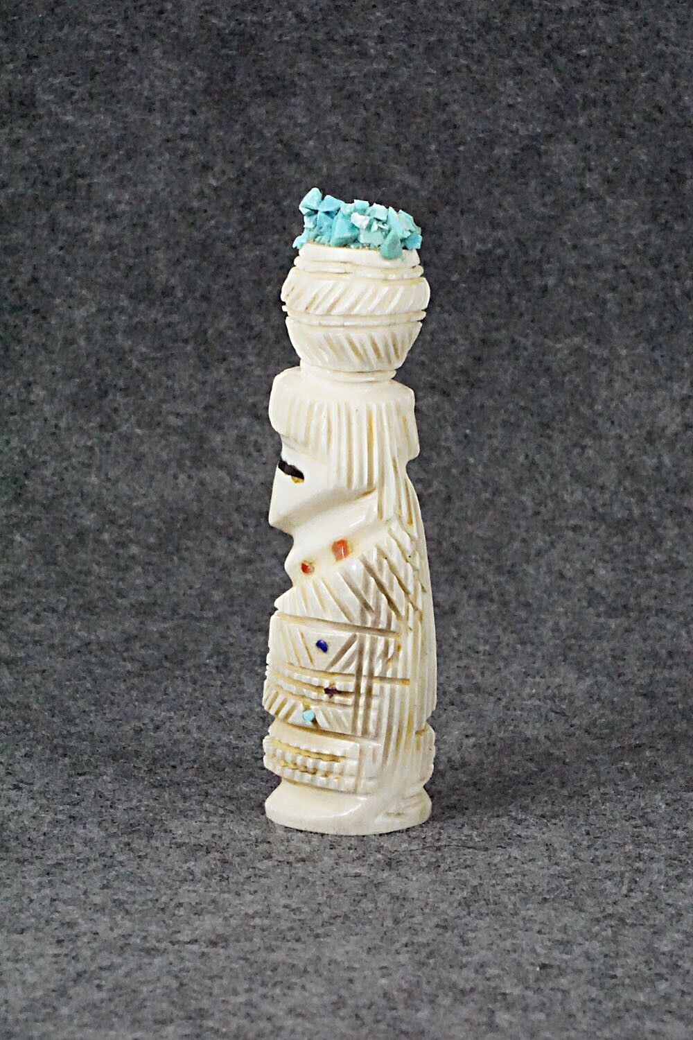 Corn Maiden Zuni Fetish Carving - Carl Etsate