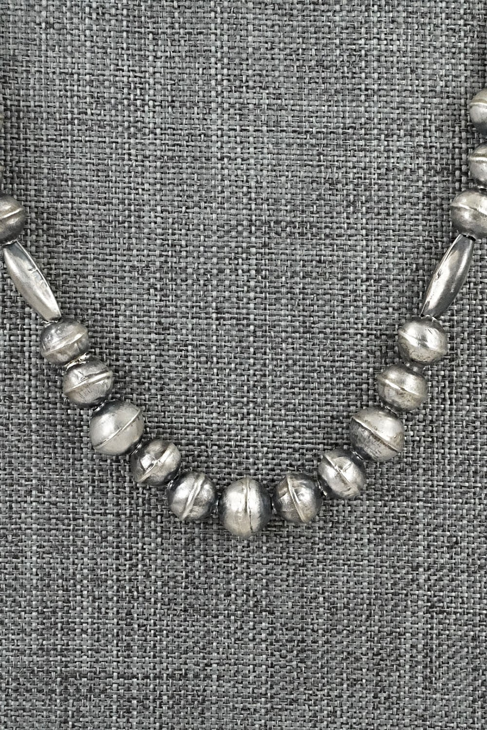 Sterling Silver Navajo Pearl Necklace 18" - Vintage