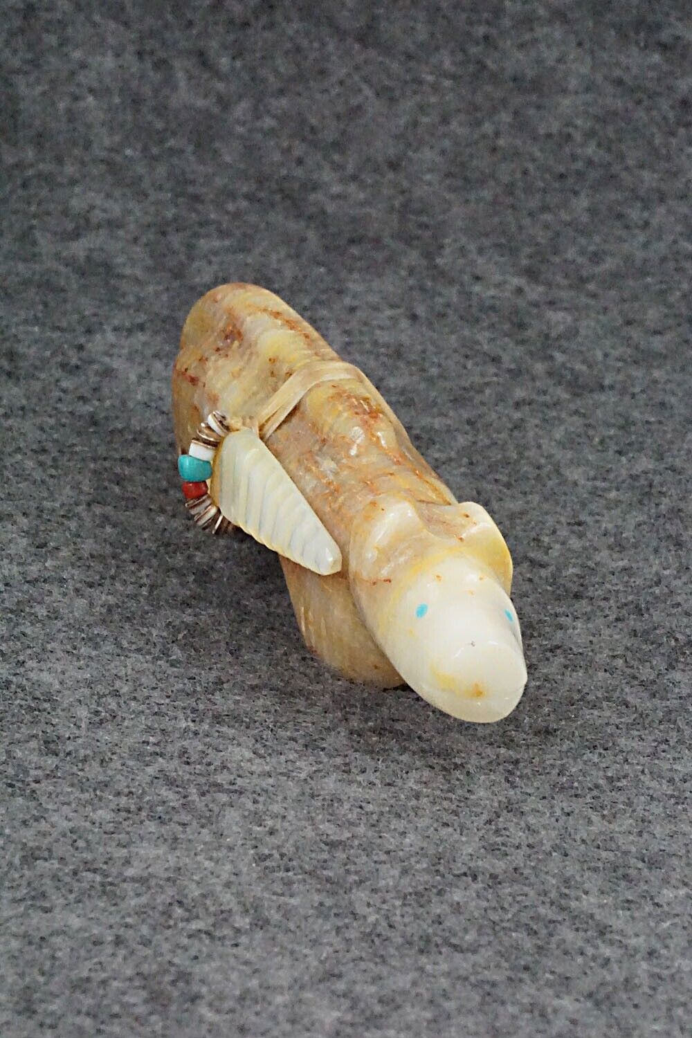 Mountain Lion Zuni Fetish Carving - Peter Gasper