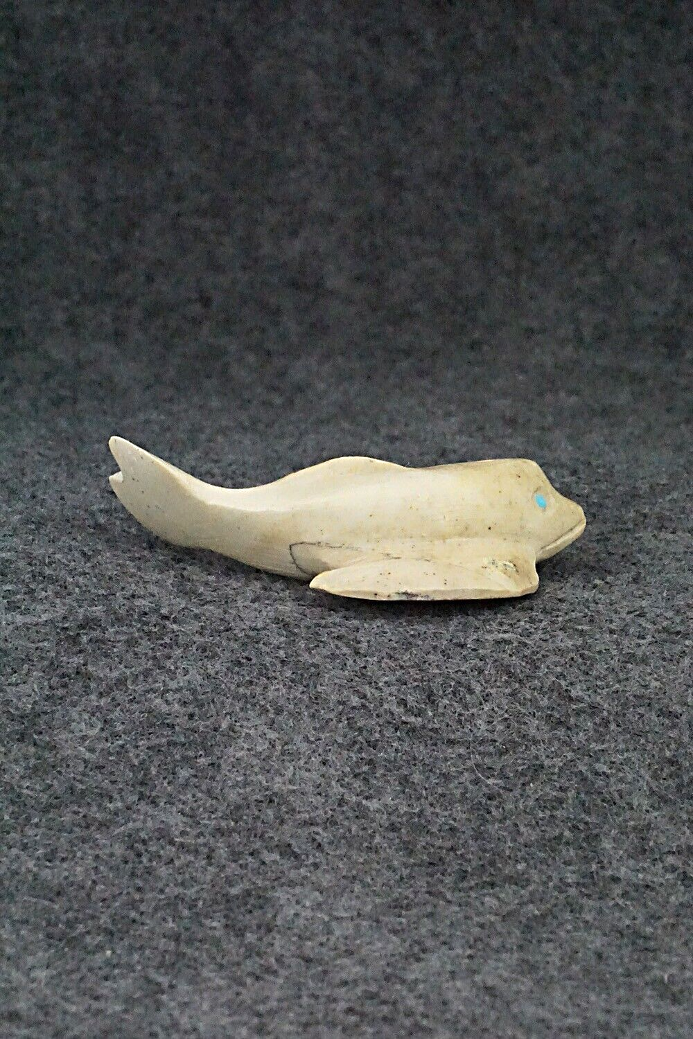 Whale Zuni Fetish Carving - Lindsey Cheama