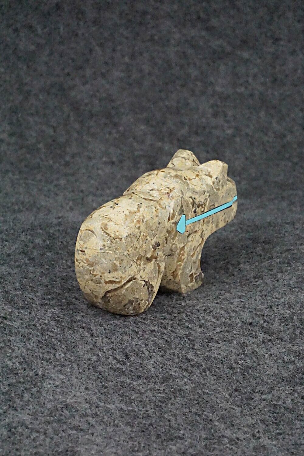 Bear Zuni Fetish Carving - Leonard Laiwakete