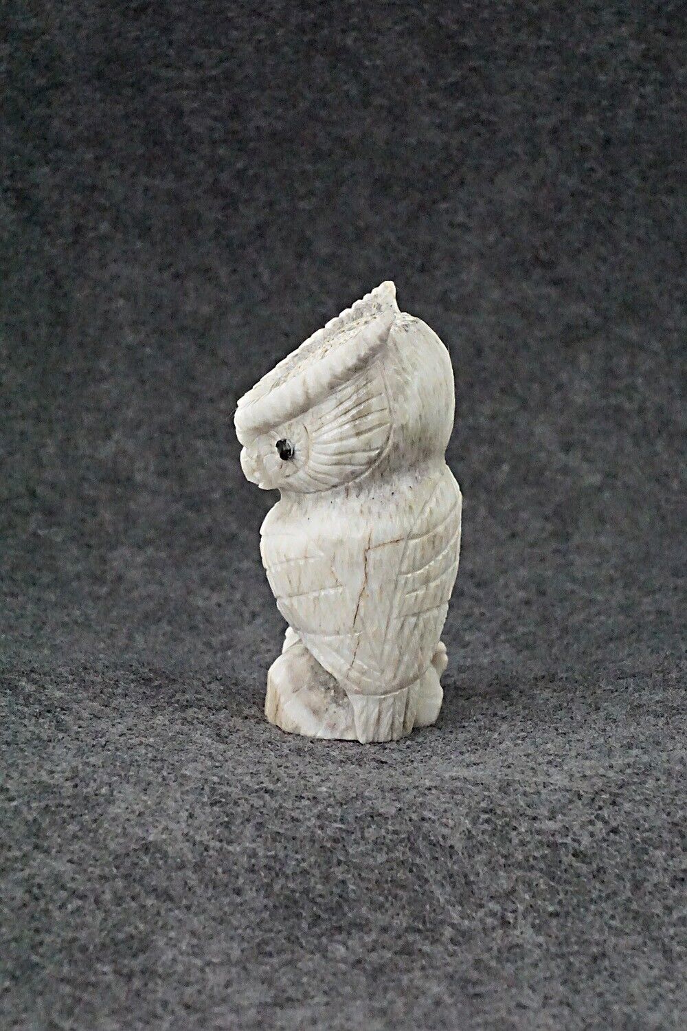 Owl Zuni Fetish Carving - Chris Peina