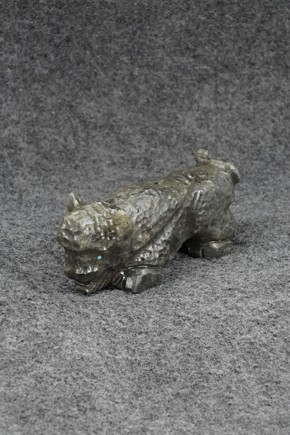 Buffalo Zuni Fetish Carving - Tony Mackel