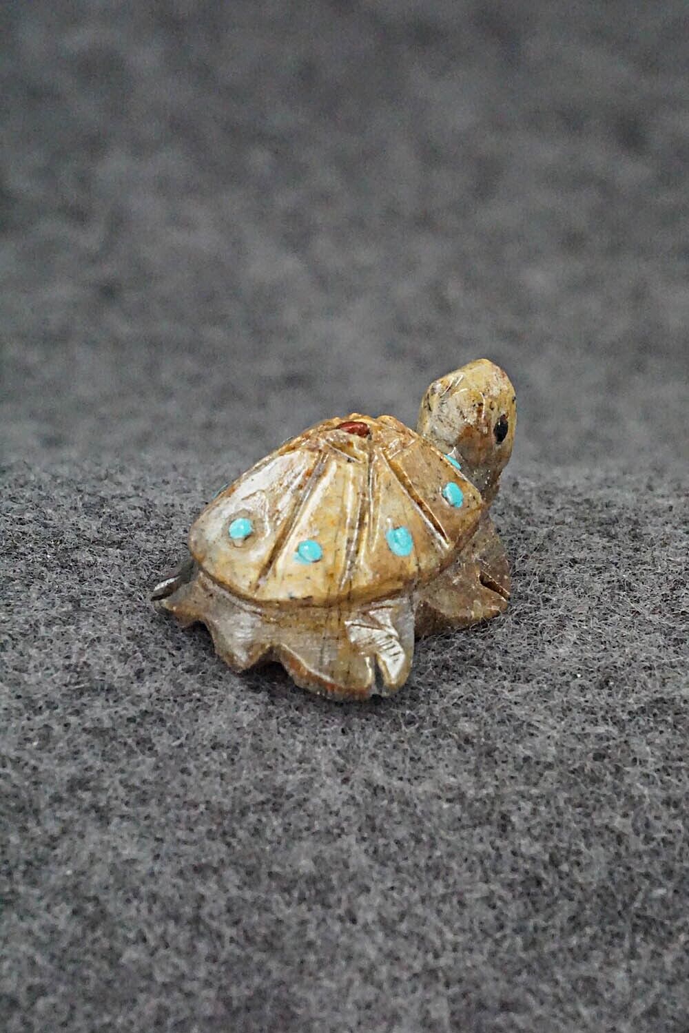 Turtle Zuni Fetish Carving - Carl Etsate