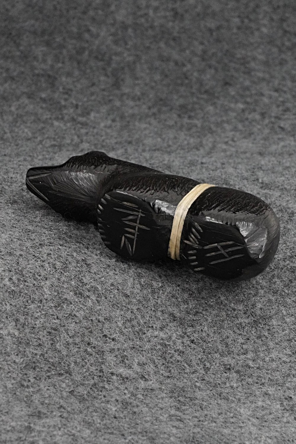 Bear Zuni Fetish Carving - Herb Halate