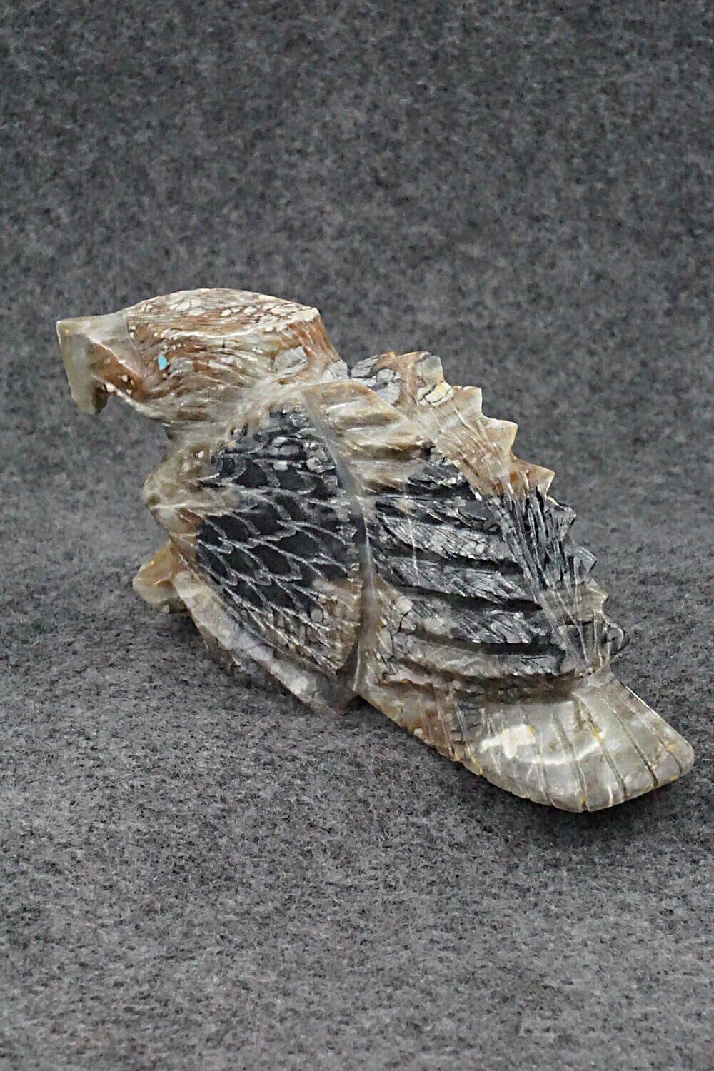 Eagle Zuni Fetish Carving - Tony Mackel