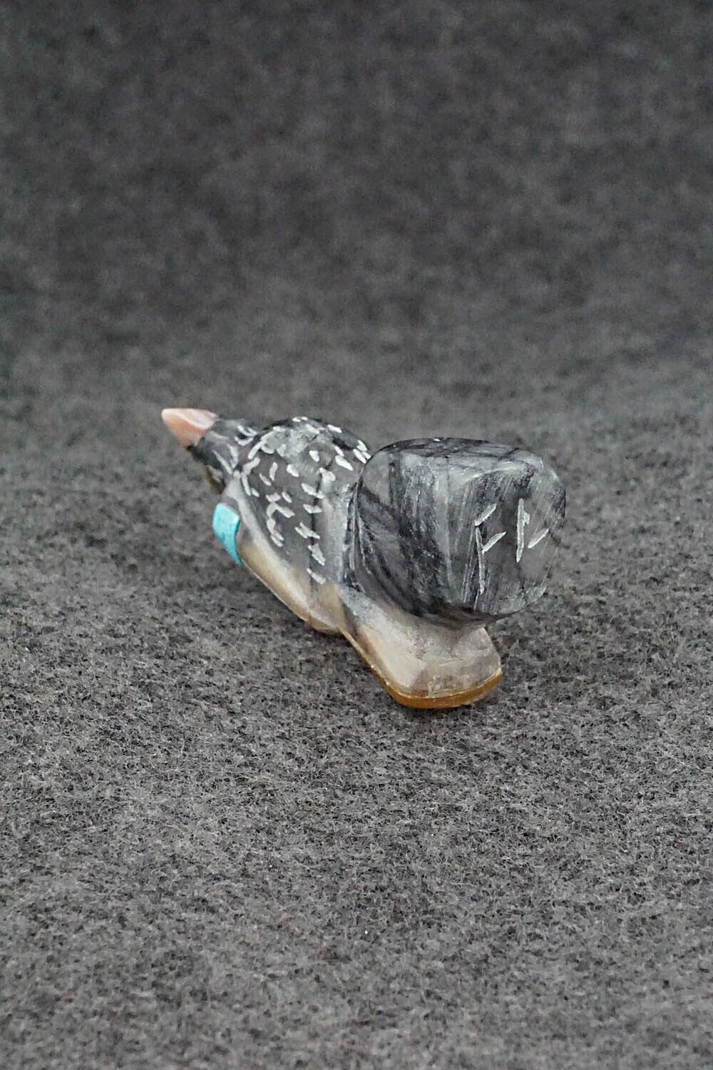 Eagle Zuni Fetish Carving - Freddie Leekya