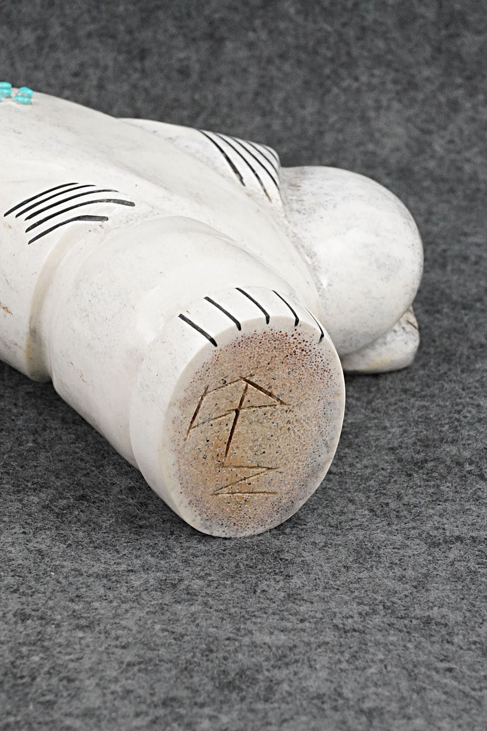 Dancing Bear Zuni Fetish Carving - Claudia Peina