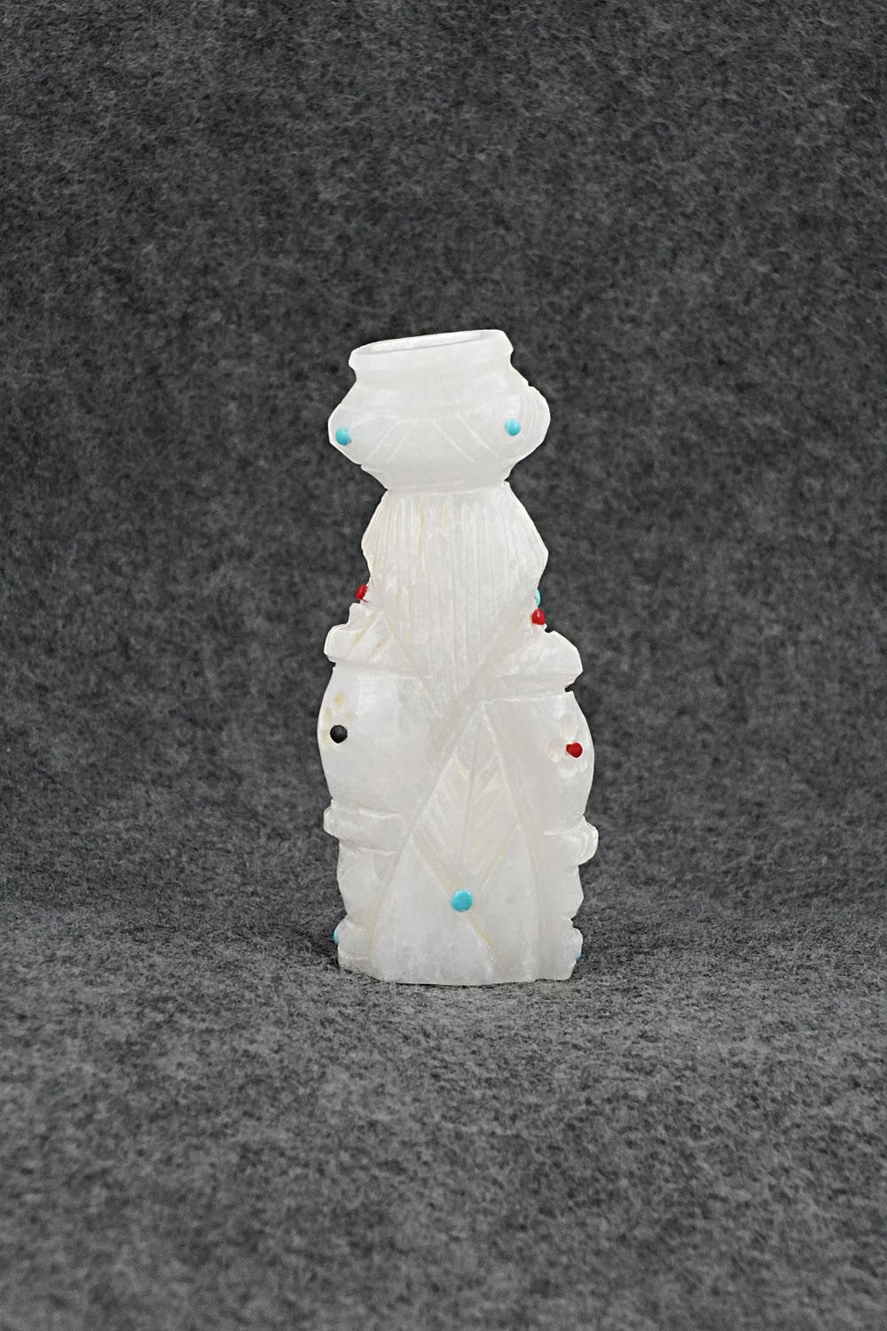 Ola Maiden Zuni Fetish Carving - Dannette Laate