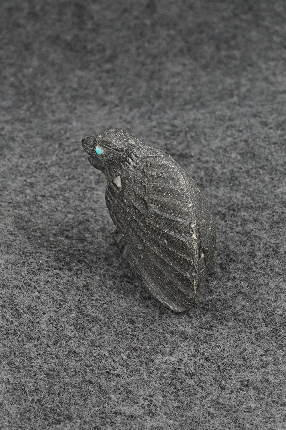 Crow Zuni Fetish Carving - Derrick Kammasee