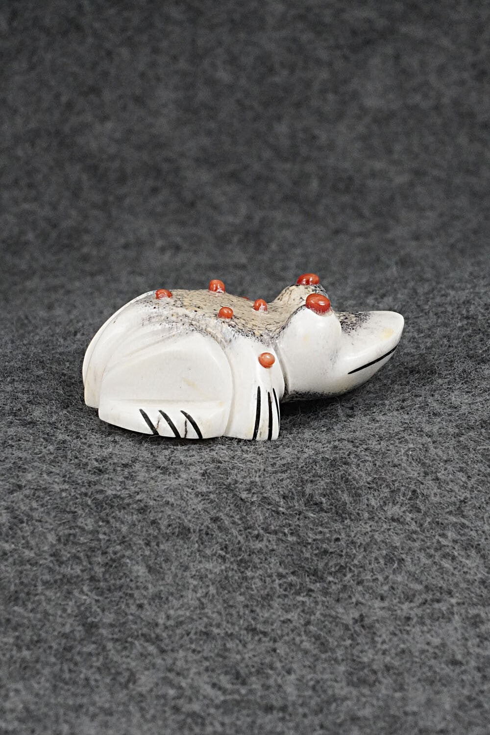 Frog Zuni Fetish Carving - Claudia Peina
