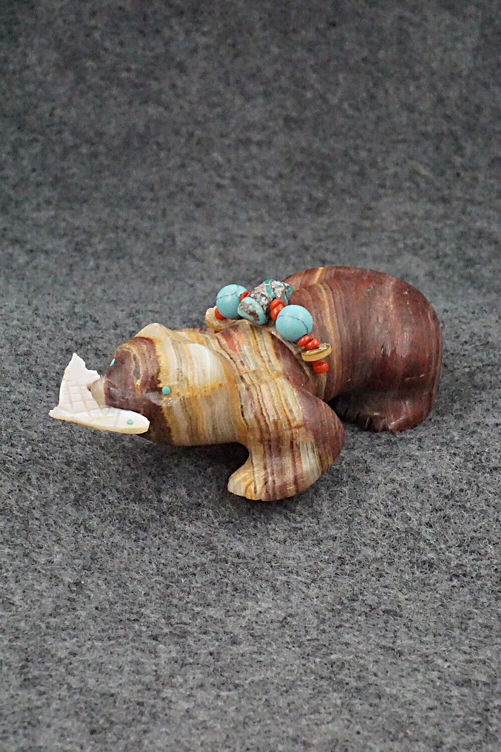 Otter with Fish Zuni Fetish Carving - Douglas Martza