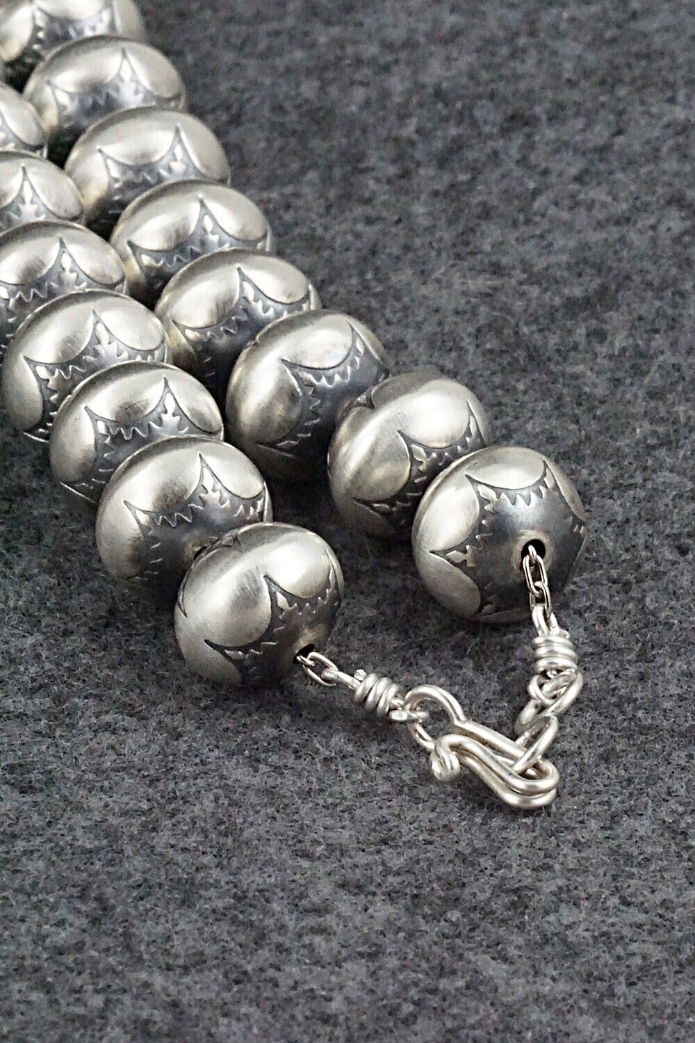 Sterling Silver Navajo Pearl Necklace 20" - Bryannen Halwood