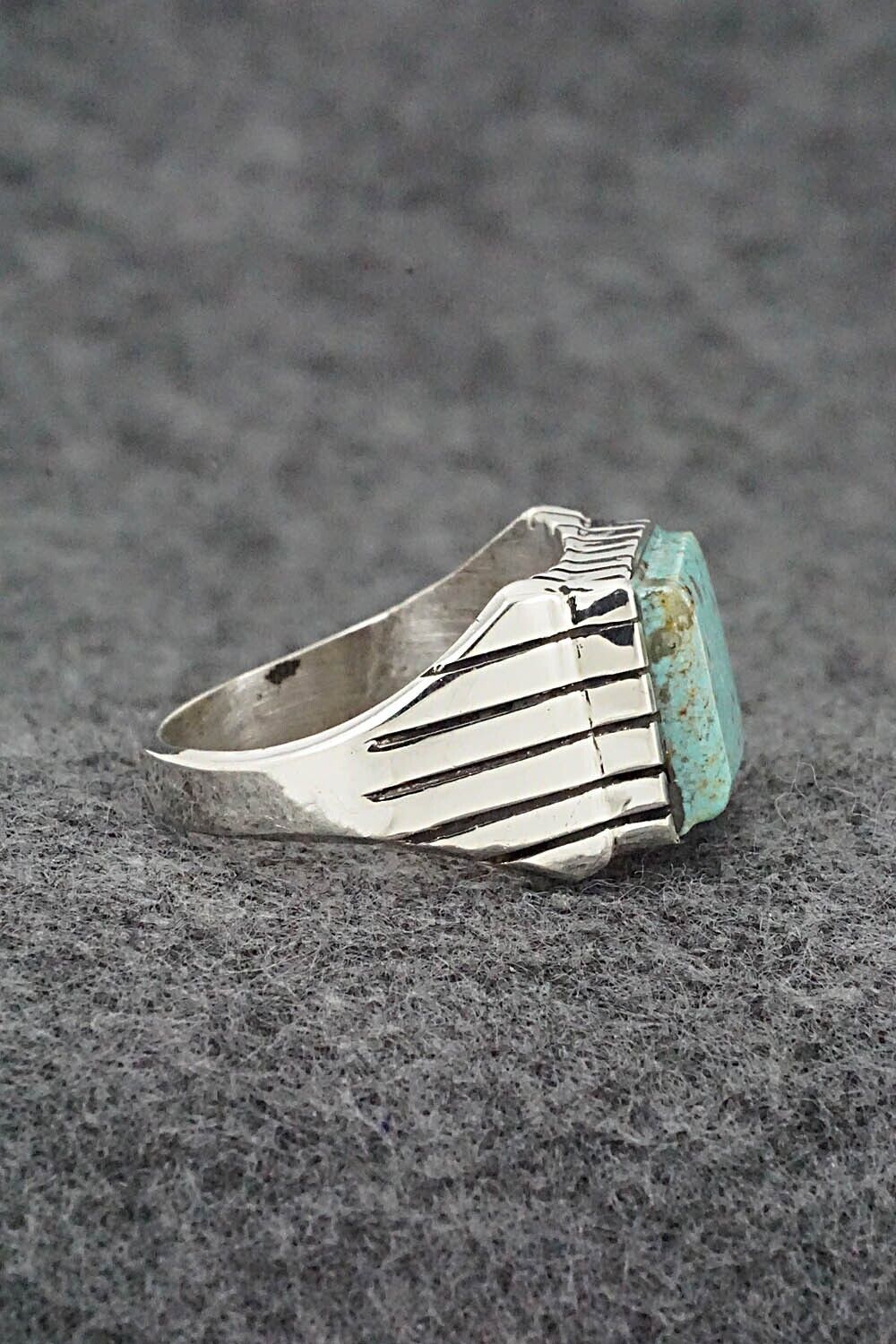 Turquoise & Sterling Silver Ring - Trevor Jack - Size 10