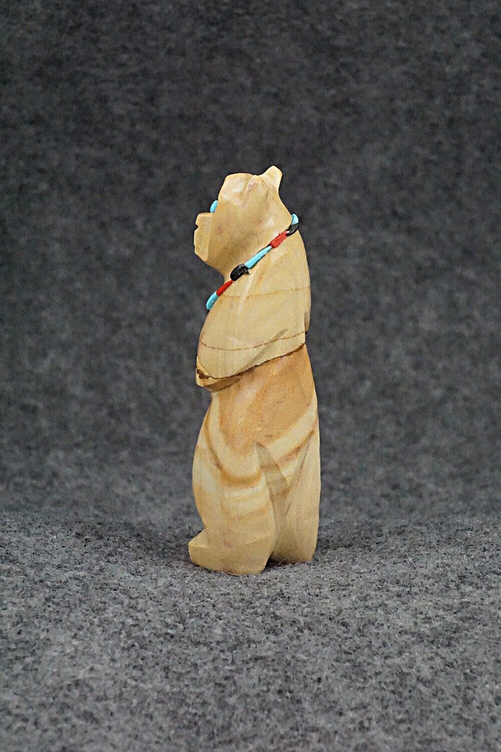 Bear Zuni Fetish Carving - Danette Laate