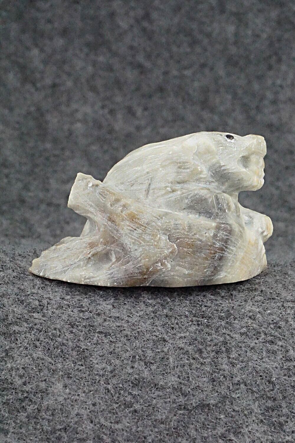 Beaver Zuni Fetish Carving - Derrick Kaamasee