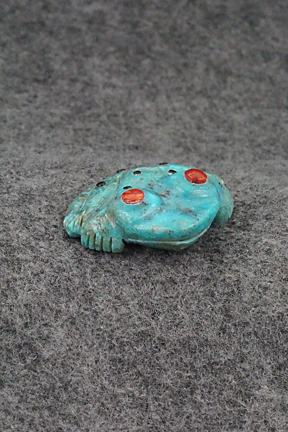 Frog Zuni Fetish Carving - Reynold Lunasee
