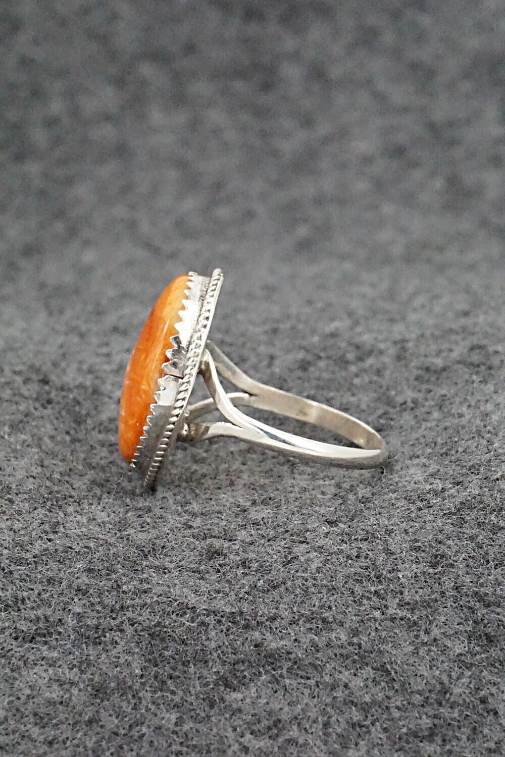 Spiny Oyster & Sterling Silver Ring - Ernest Hawthorne - Size 8