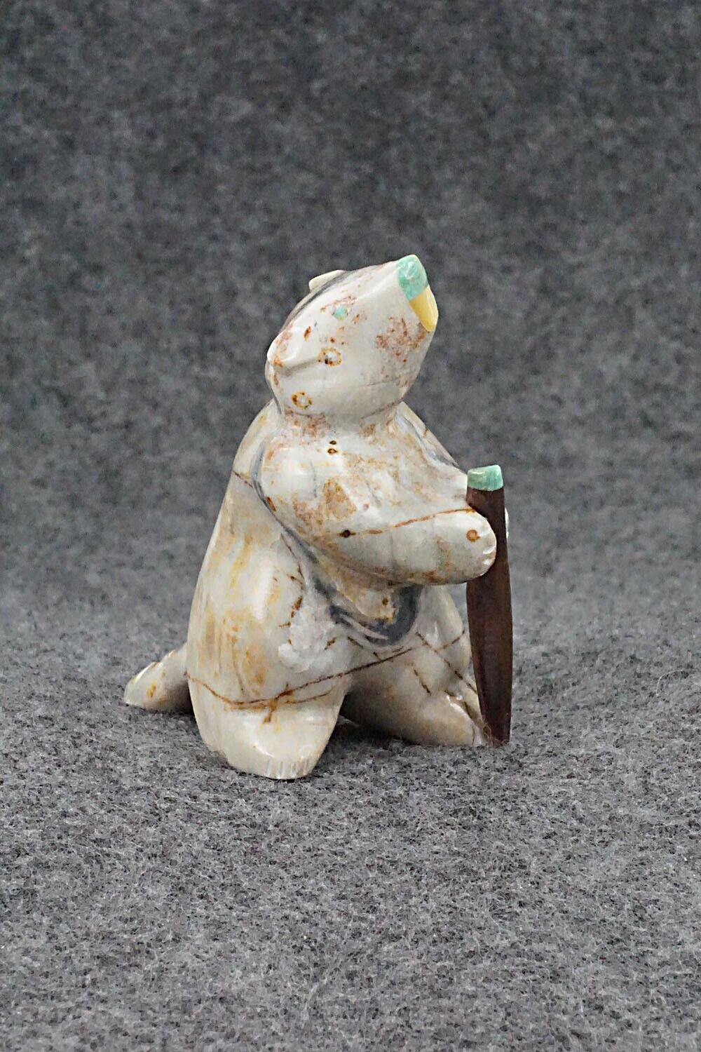 Beaver Zuni Fetish Carving - Enrike Leekya