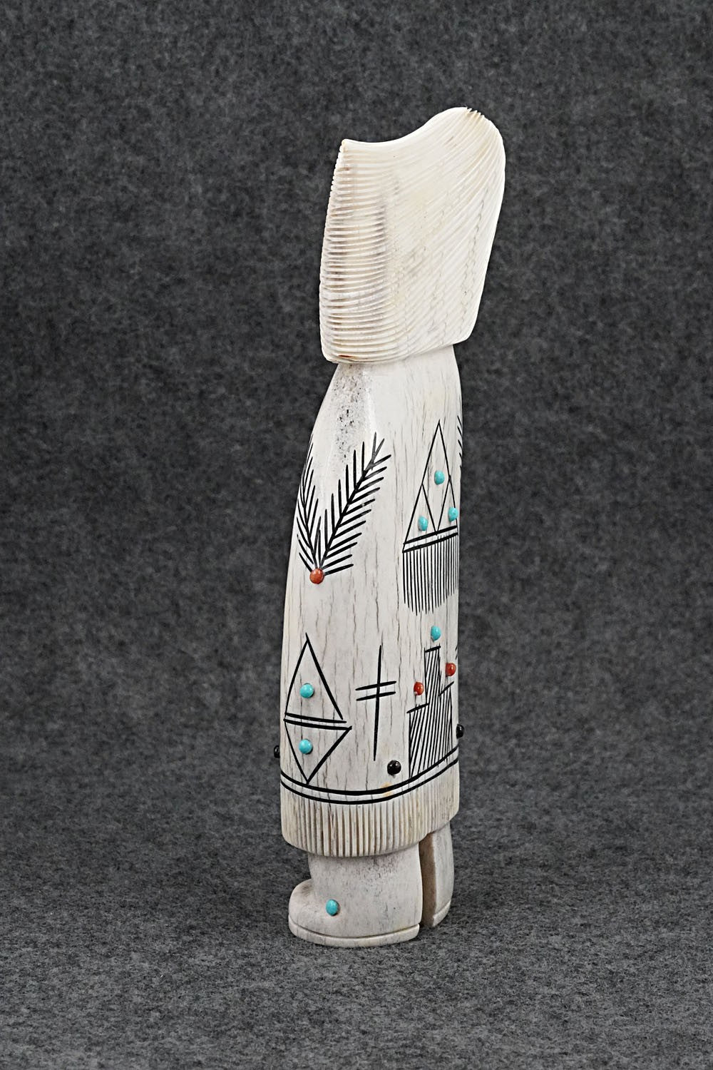 Corn Maiden Zuni Fetish Carving - Claudia Peina