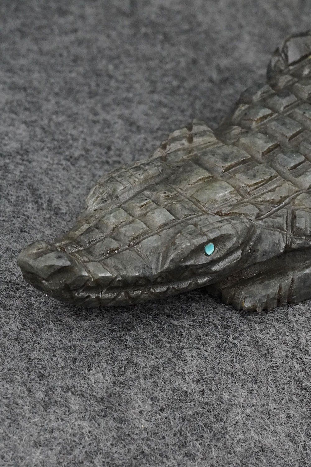 Alligator Zuni Fetish Carving - Tony Mackel
